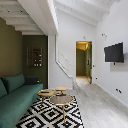 Navigli District Center דירה *