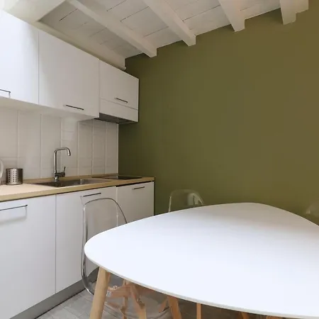 Navigli District Center Apartman